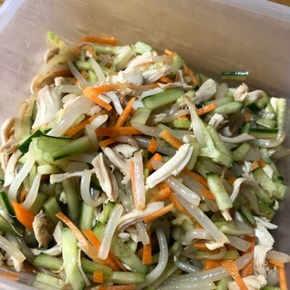 子どももOK!ささみと野菜の中華風サラダ〜幼児食〜